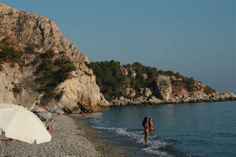 nudist beach nerja|The Costa del Sol´s Best Nudist Beach: Playa de Cantarrijan